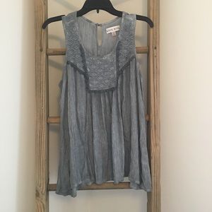 Knox rose gray sleeveless top